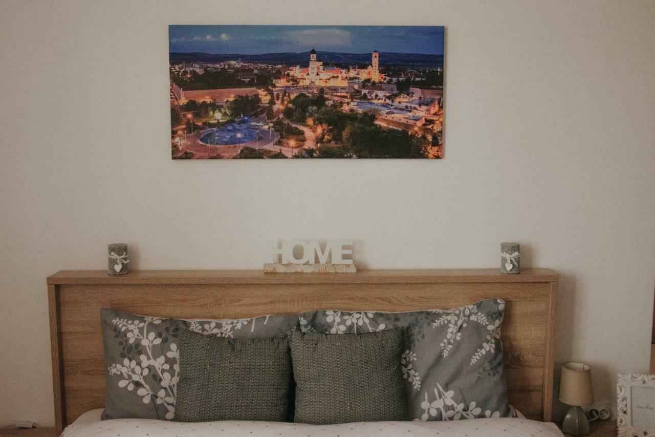 Apartament 1 Decembrie Apartment Alba Iulia Bagian luar foto