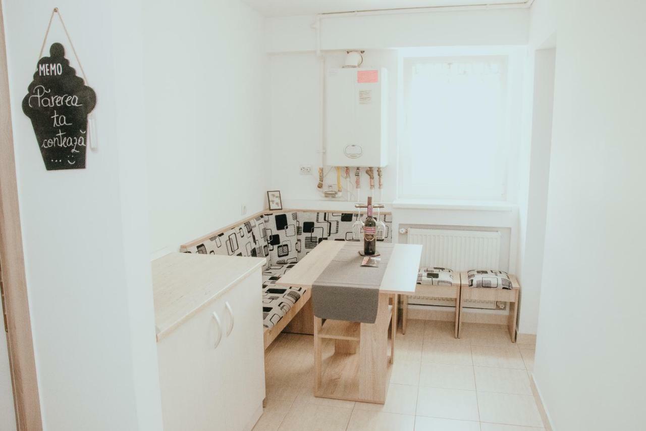 Apartament 1 Decembrie Apartment Alba Iulia Bagian luar foto